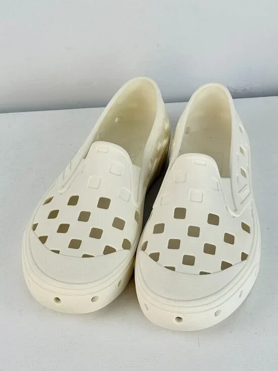 Women's 6.5, Men's 5 - Vans Slip-On Mule TRK Water Shoes - Marshmallow - Picture 5 of 9